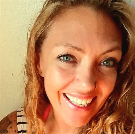 amber gail|Amber Gail (@aaambergrr)’s video of amber gail vid .